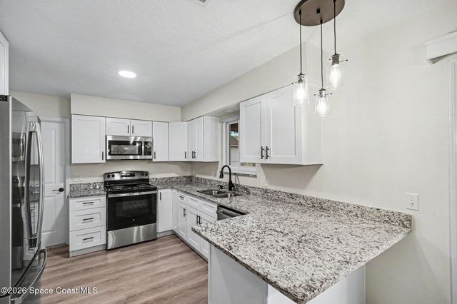 763 Boc Circle NW Port Malabar Unit 48, Palm Bay, FL 32907