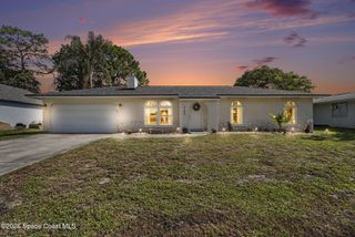 763 Boc Circle NW Port Malabar Unit 48, Palm Bay, FL 32907