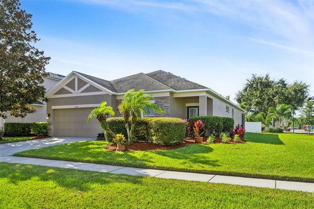 33728 HONEYWOOD AVENUE, Wesley Chapel, FL 33545