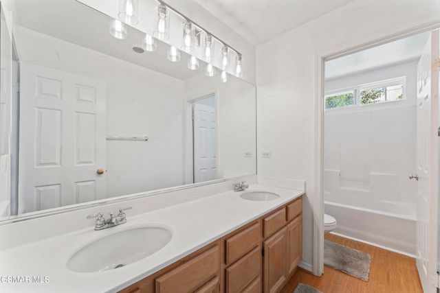 21815 Denise Lane, Saugus, CA 91390