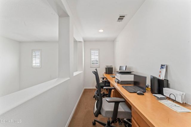 21815 Denise Lane, Saugus, CA 91390