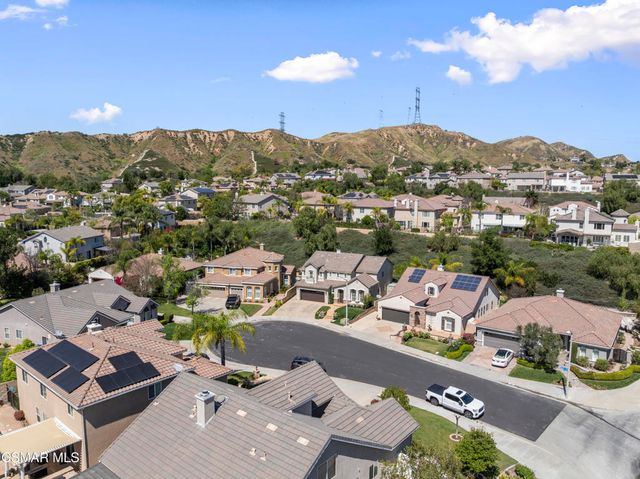 21815 Denise Lane, Saugus, CA 91390