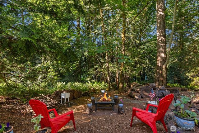 8480 Hansen Road NE, Bainbridge Island, WA 98110