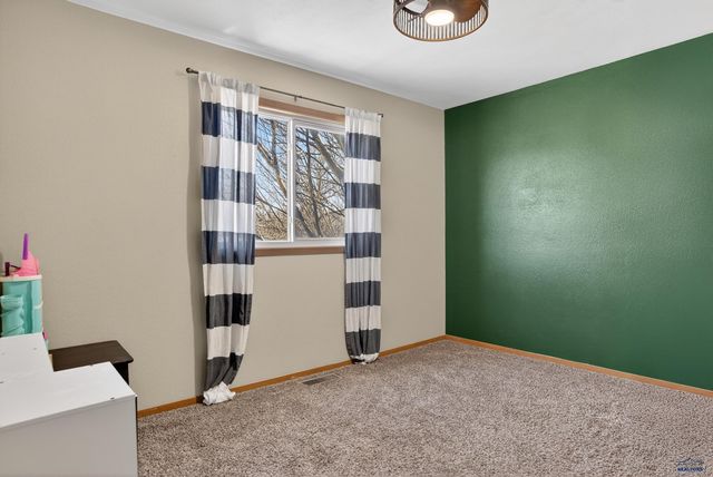 2446 JACK PINE DR, Rapid City, SD 57703