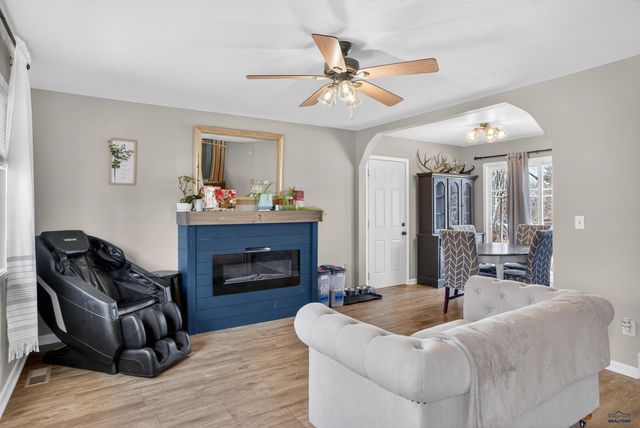 2446 JACK PINE DR, Rapid City, SD 57703