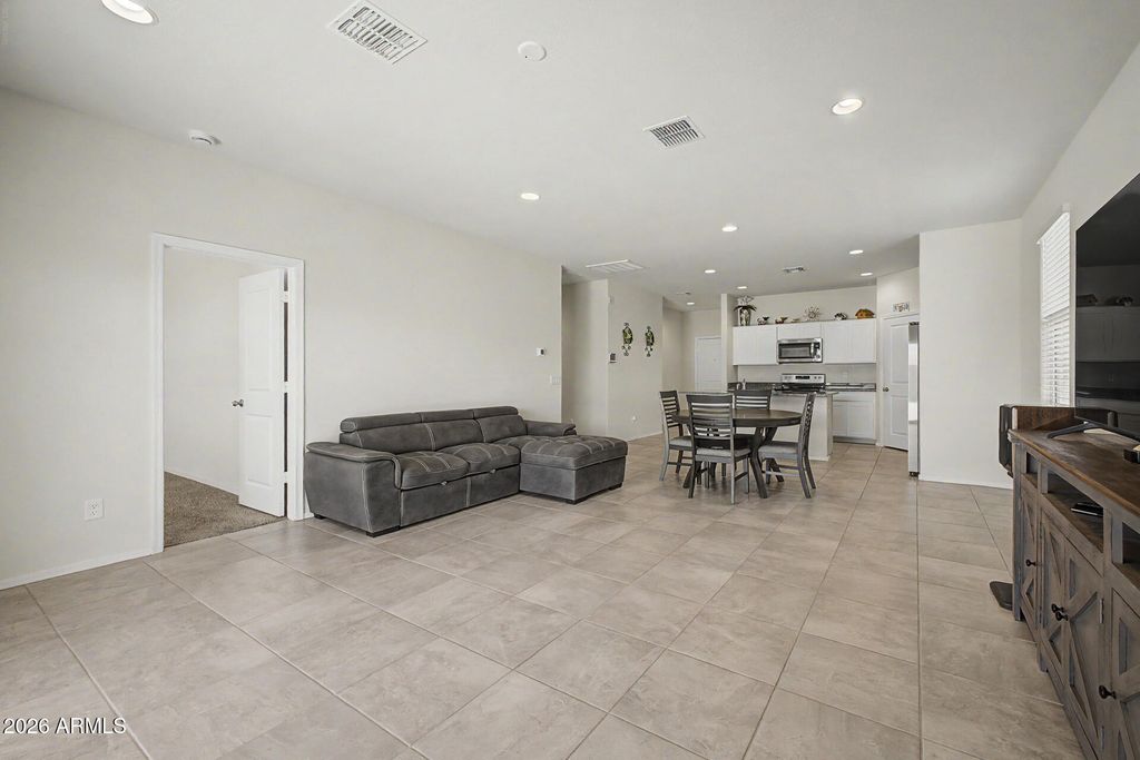 1171 W AVALON CANYON Drive, Casa Grande, AZ 85122 — photo 3