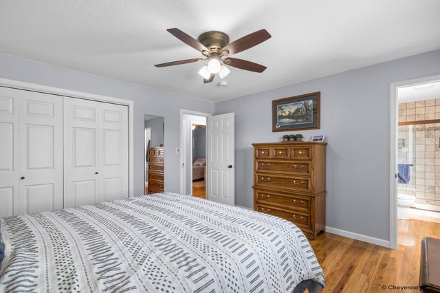5041 ROUNDTOP DR, Cheyenne, WY 82009