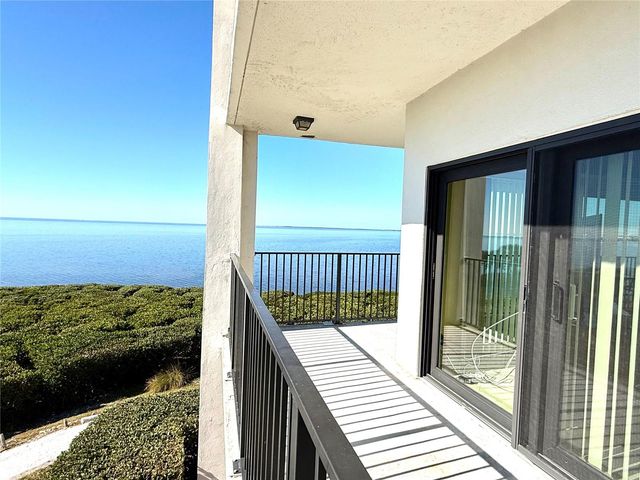 423 MARINER DRIVE 423, Tarpon Springs, FL 34689