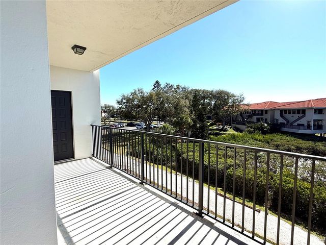 423 MARINER DRIVE 423, Tarpon Springs, FL 34689