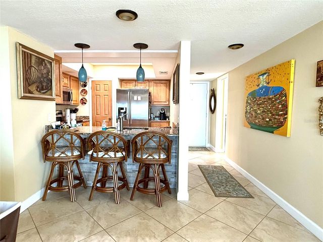 423 MARINER DRIVE 423, Tarpon Springs, FL 34689