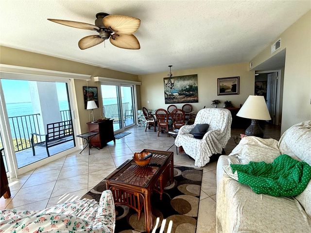 423 MARINER DRIVE 423, Tarpon Springs, FL 34689