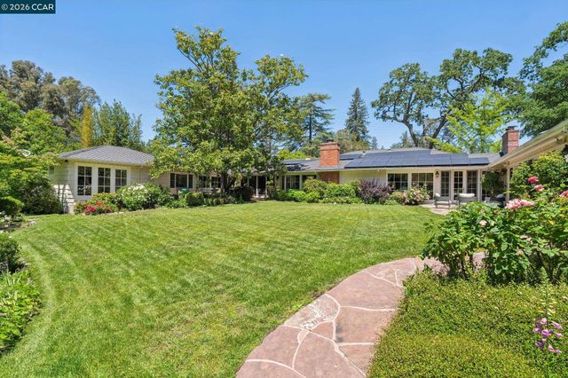 1720 Alameda Diablo, Diablo, CA 94528
