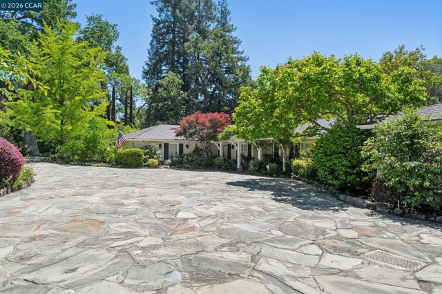 1720 Alameda Diablo, Diablo, CA 94528