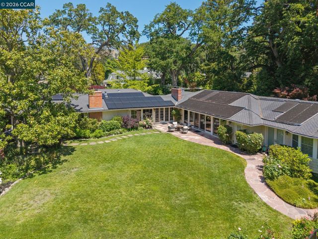 1720 Alameda Diablo, Diablo, CA 94528