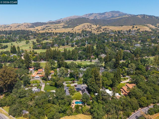 1720 Alameda Diablo, Diablo, CA 94528