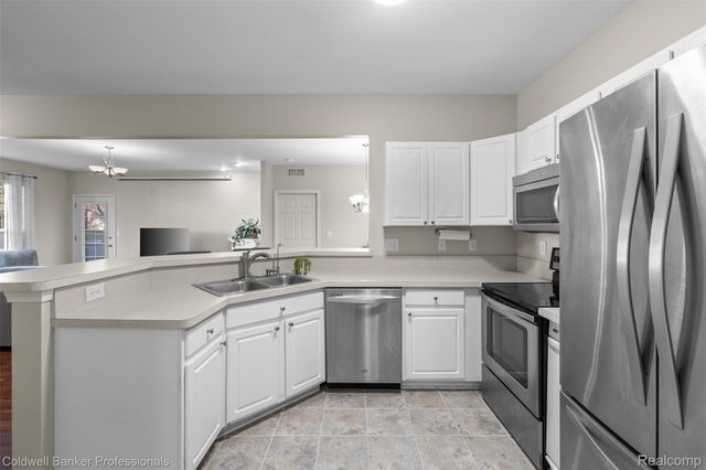 21105 Chesapeake Circle 243, Commerce Charter Township, MI 48390