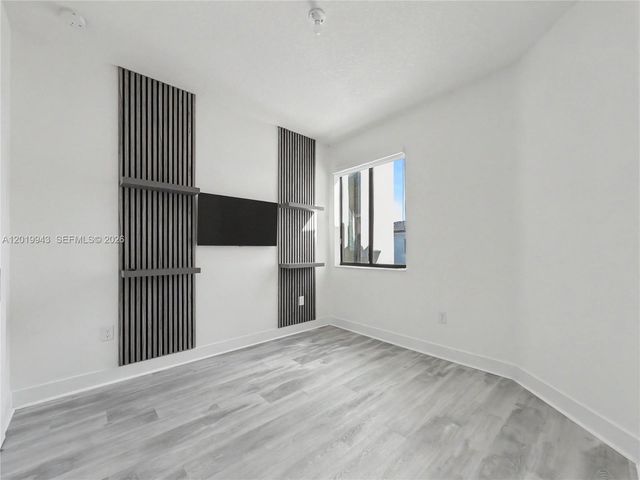 4527 NW 83rd Path, Doral, FL 33166
