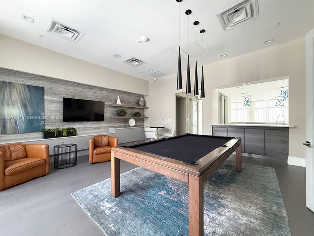 4527 NW 83rd Path, Doral, FL 33166