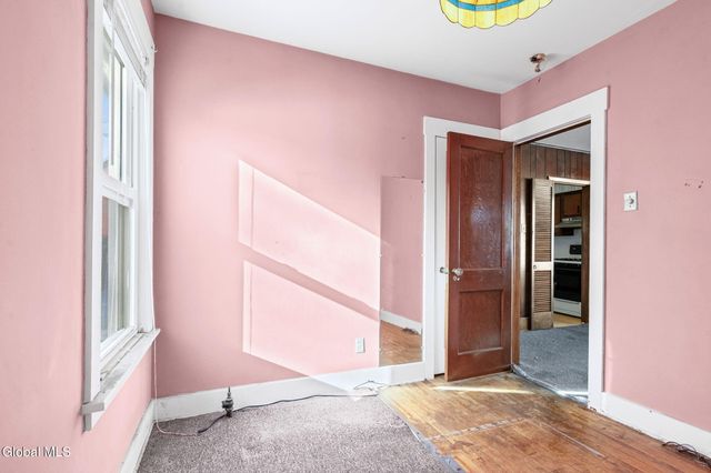 917 Hazelwood Avenue, Schenectady, NY 12306