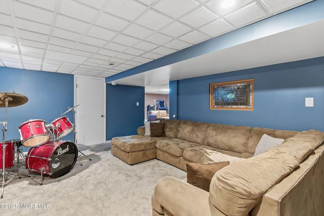 25 Henry Street, East Brunswick, NJ 08816