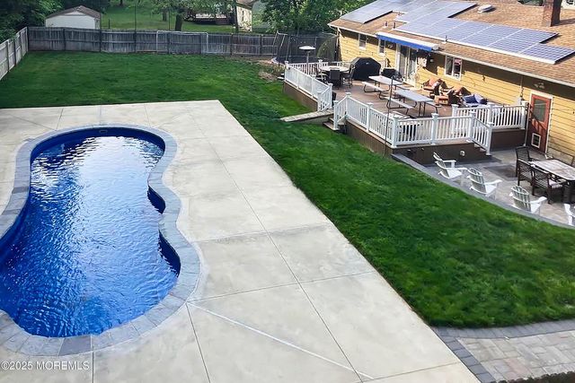 25 Henry Street, East Brunswick, NJ 08816