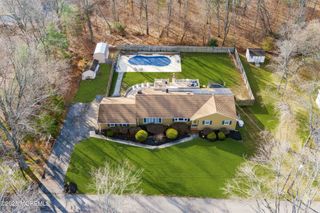 25 Henry Street, East Brunswick, NJ 08816