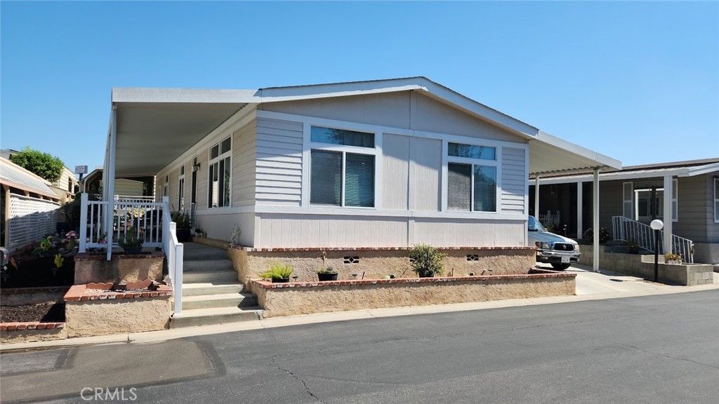 11730 Whittier Blvd 27, Whittier, CA 90601 — exterior