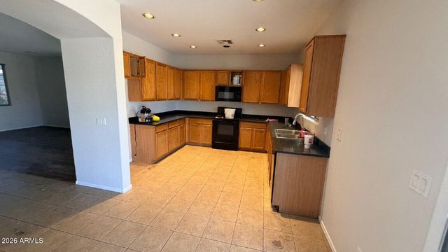 43531 W OSTER Drive, Maricopa, AZ 85138