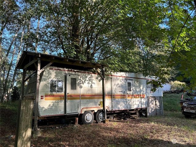 809 W Herron Boulevard NW, Lakebay, WA 98349