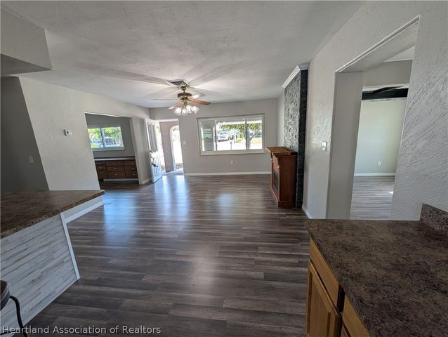 1103 Bellevue Avenue, Sebring, FL 33870