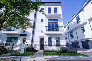2920 Lamar Street, Houston, TX 77003