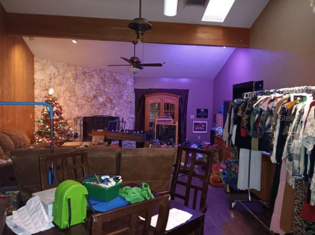 Image 7 of property listing at 2922 RUSTWOOD LANE, Eustis, FL 32726