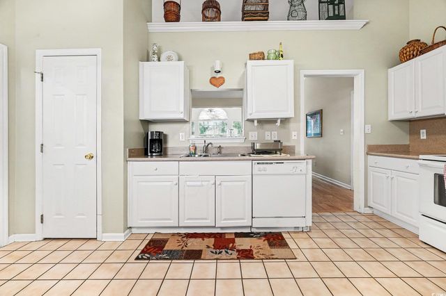 1650 Sedgefield Dr., Murrells Inlet, SC 29576