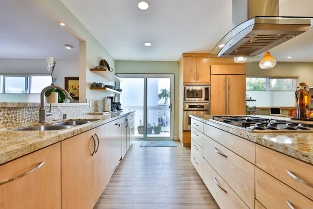 1524 Ynez, Coronado, CA 92118