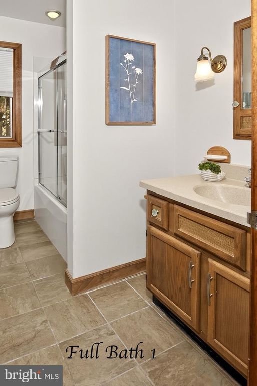 Image 20 of property listing at 19 TOWER RD, Chesapeake City, MD 21915