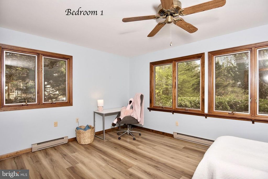 Image 22 of property listing at 19 TOWER RD, Chesapeake City, MD 21915