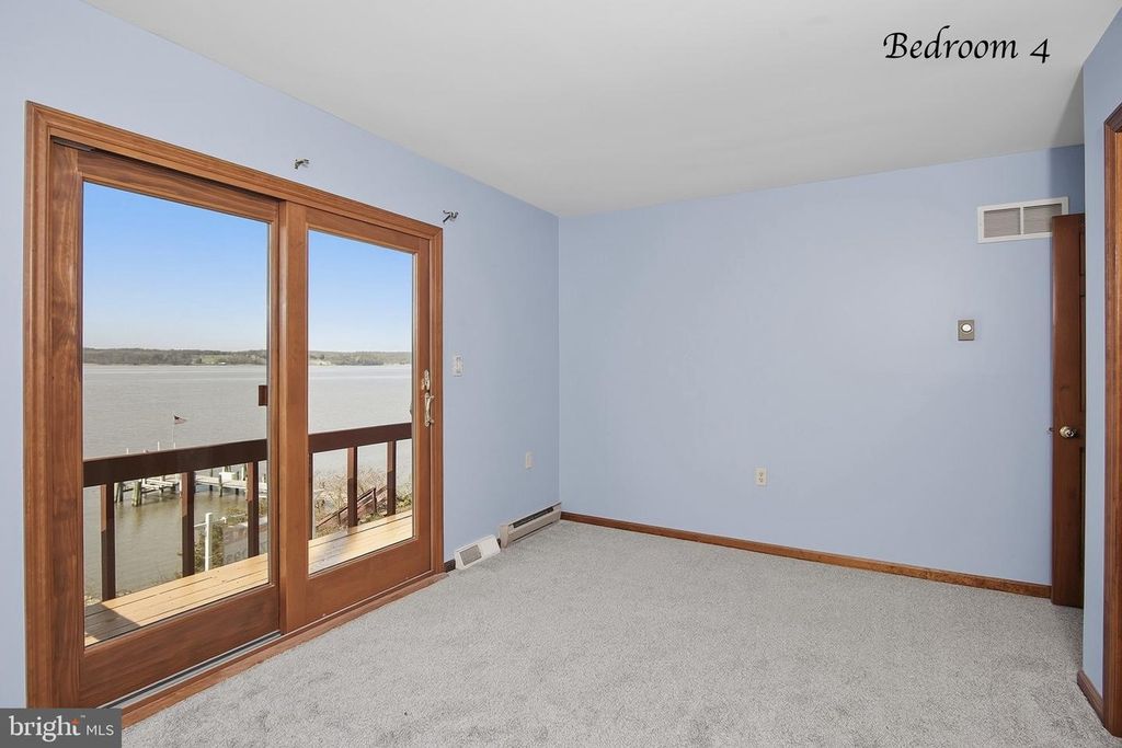 Image 32 of property listing at 19 TOWER RD, Chesapeake City, MD 21915