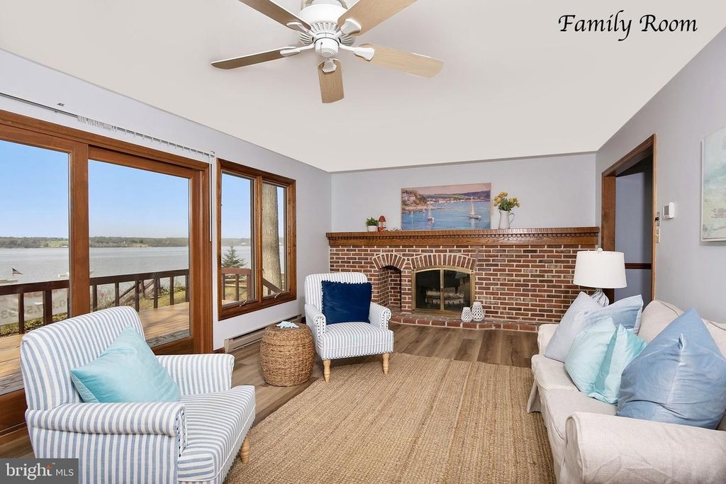 Image 8 of property listing at 19 TOWER RD, Chesapeake City, MD 21915