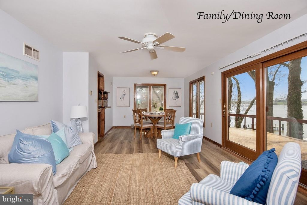 Image 9 of property listing at 19 TOWER RD, Chesapeake City, MD 21915