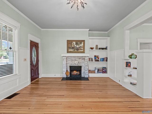 506 Canal Street NE, Decatur, AL 35601