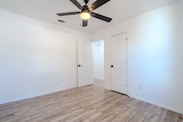 1022 Shenandoah Drive, Arlington, TX 76014