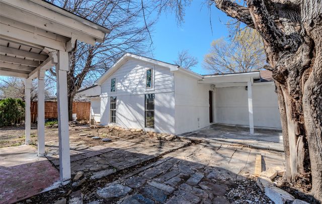 1022 Shenandoah Drive, Arlington, TX 76014