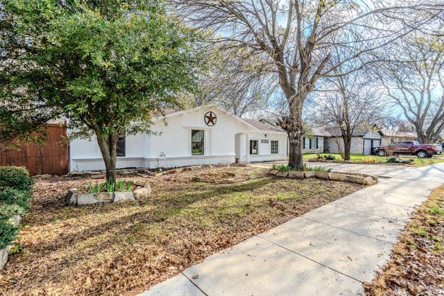 1022 Shenandoah Drive, Arlington, TX 76014