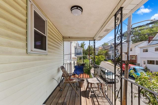 57 Newbury St. 2, Somerville, MA 02144