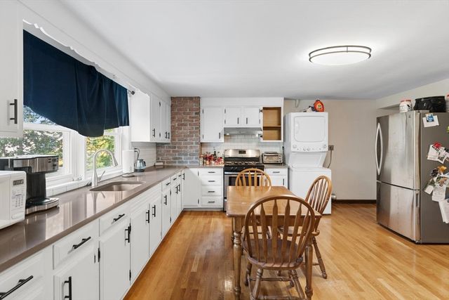 57 Newbury St. 2, Somerville, MA 02144
