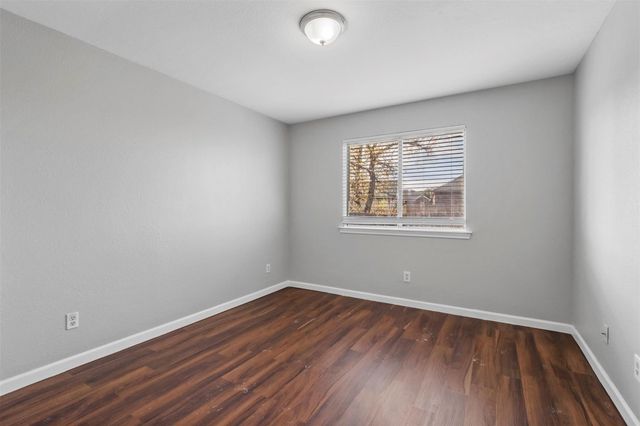 1716 Manor Garden, Greenville, TX 75401