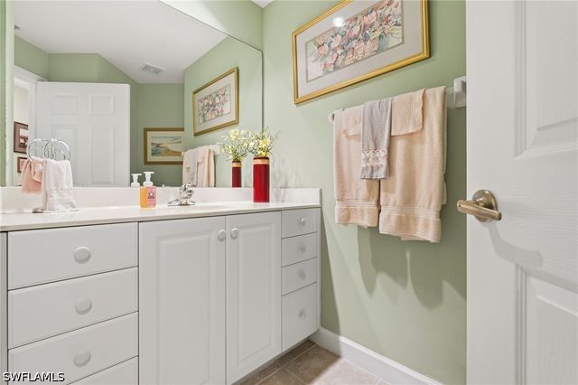 20201 Burnside PL 101, Estero, FL 33928