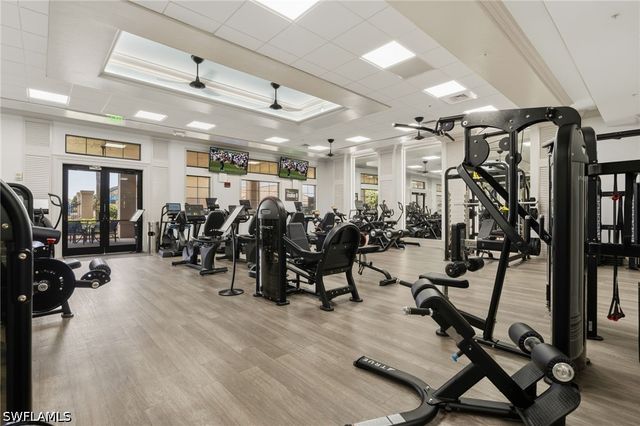 20201 Burnside PL 101, Estero, FL 33928