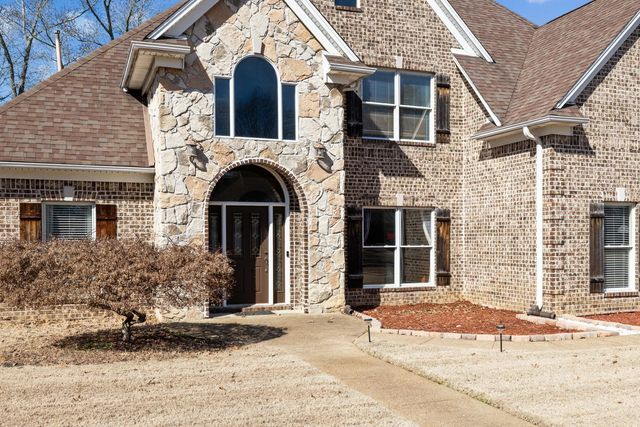 7011 ALDER WOOD DR, Millington, TN 38053