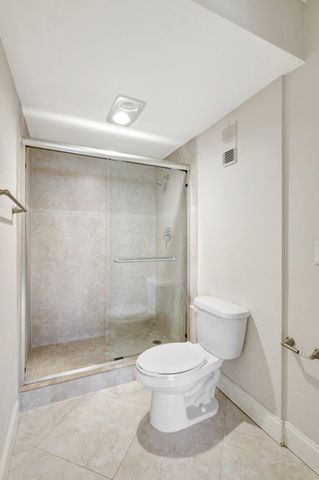 336 Golfview Road PH09, North Palm Beach, FL 33408